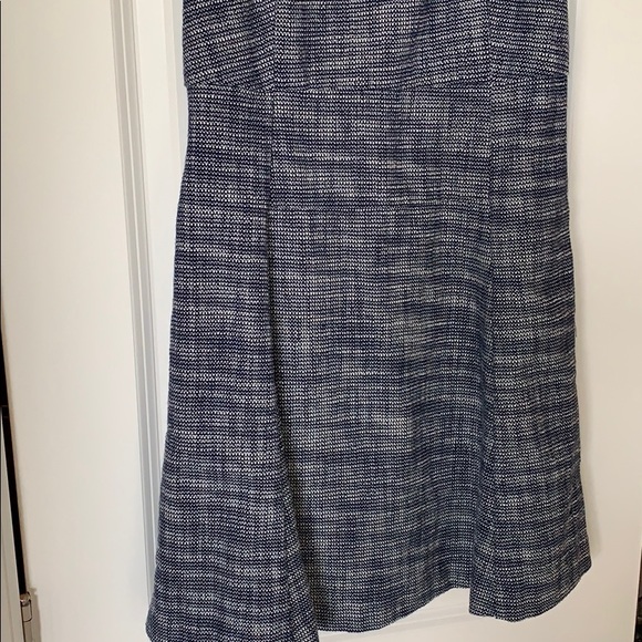 Blue stitched dress - Picture 2 of 4